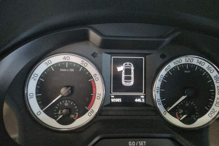 Used Skoda Octavia 2019 1.5L Automatic Smart Drive Luxury Edition China VI Standard
