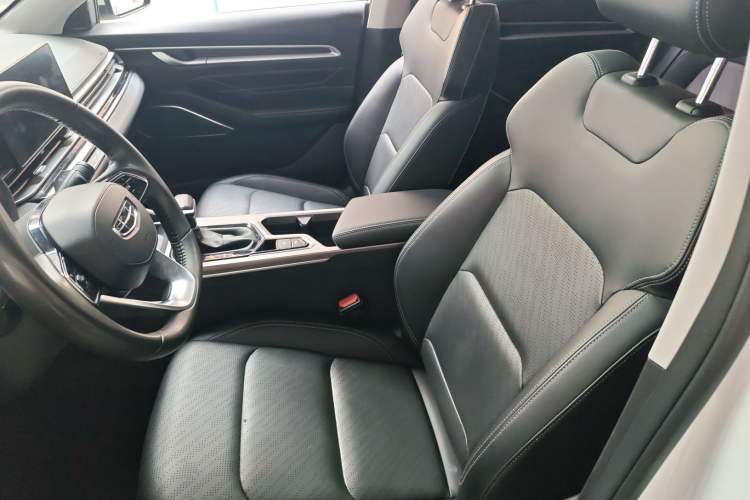 Used Geely Auto Emgrand 2022 4th Generation 1.5L CVT Luxury Model
