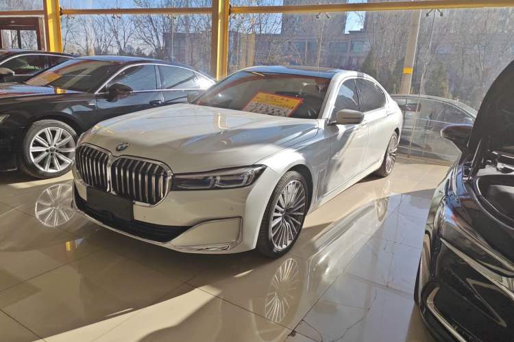 Used BMW 7 Series 2019 Updated 740Li Luxury Package Premium Edition
