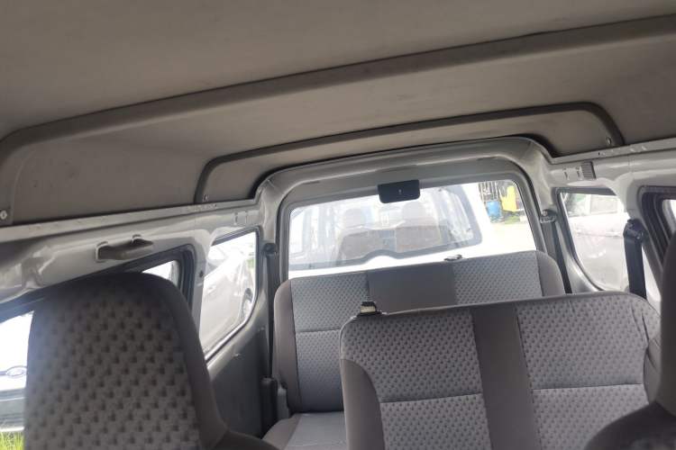 Used Wuling Zhiguang 2015 1.2L Practical LS-I Model
