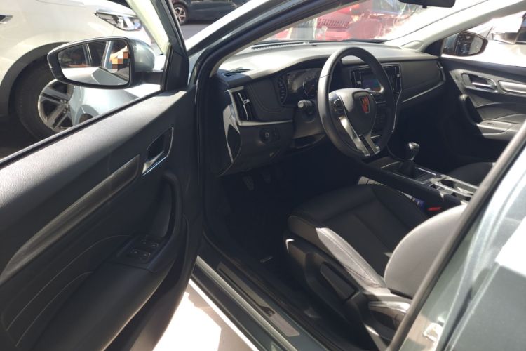 Used Roewe i6 2017 20T Manual Luxury Edition
