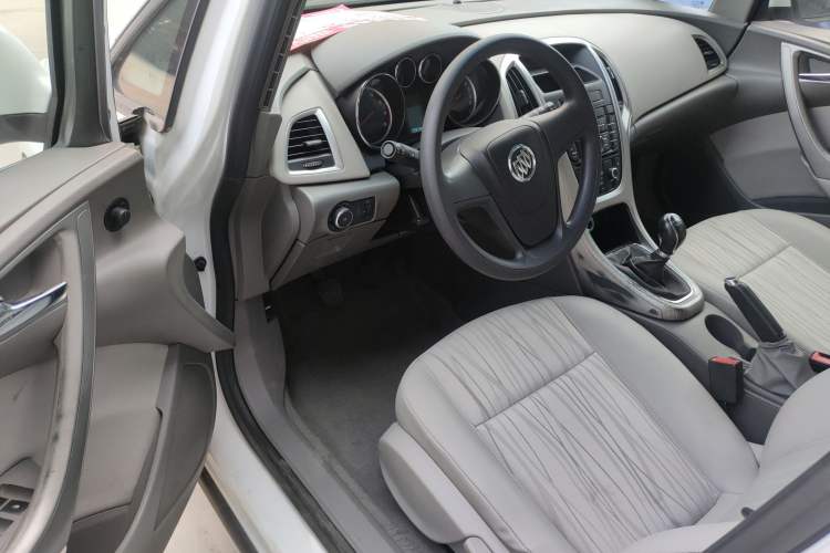 Used Buick GT 2014 XT 1.6L Manual Comfort Edition
