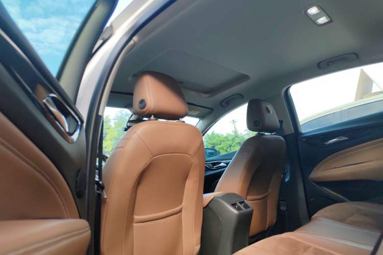 Used Buick Regal 2019 20T Luxury Model China VI Standard
