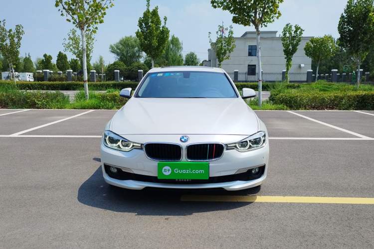 Used BMW 3 Series 2016 320Li Ambition Model
