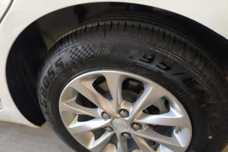 Used Buick GT 2018 15T Dual-Clutch Advanced Model China V Standard
