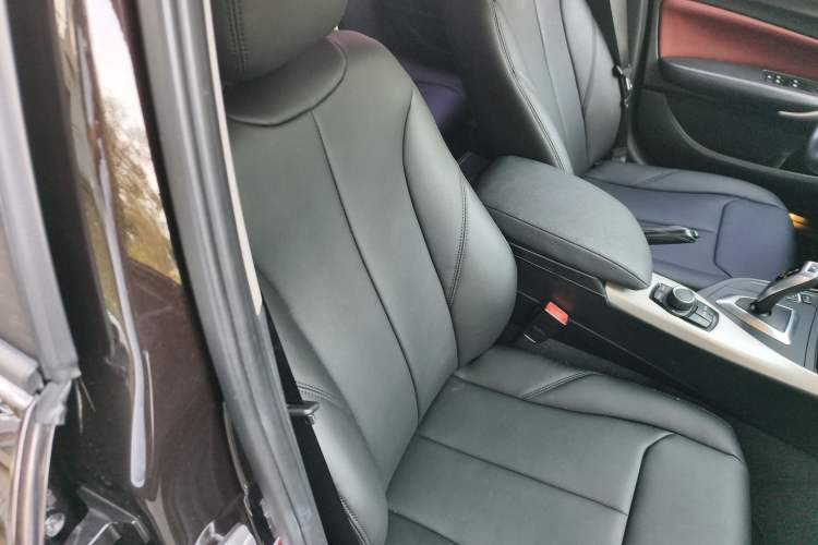 Used BMW 1 Series 2015 120i Leading Model
