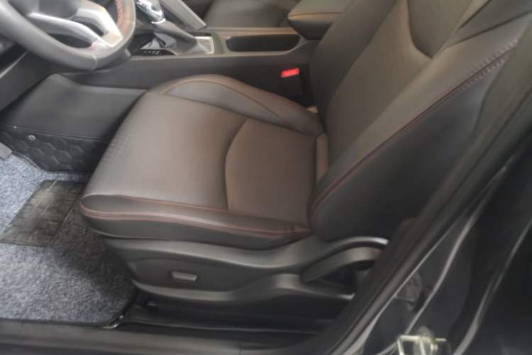 Used Chevrolet Orlando 2020 Light Hybrid Redline 530T Automatic Enjoyment Edition (5+2 Models)
