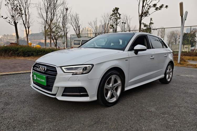 Used Audi A3 2019 Sportback 35 TFSI Sporty Version National V