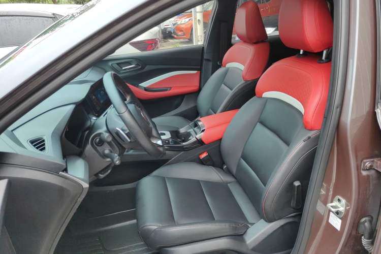 Used MG 5 2021 Revised 300TGI DCT Elegant Luxury Flagship Edition
