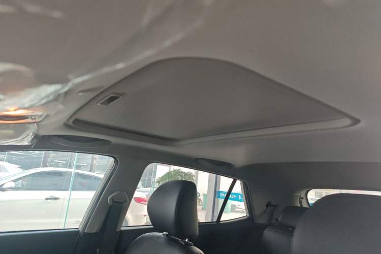 Used Kia Stonic 2021 1.4L CVT Sunroof Model
