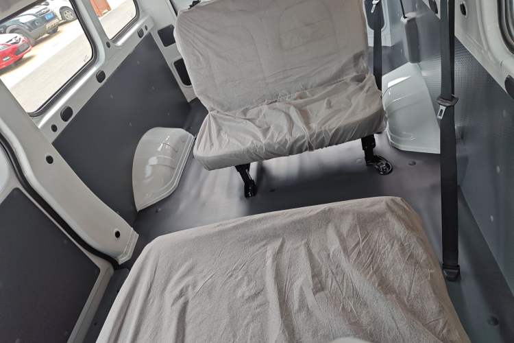 Used Wuling Yangguang 
