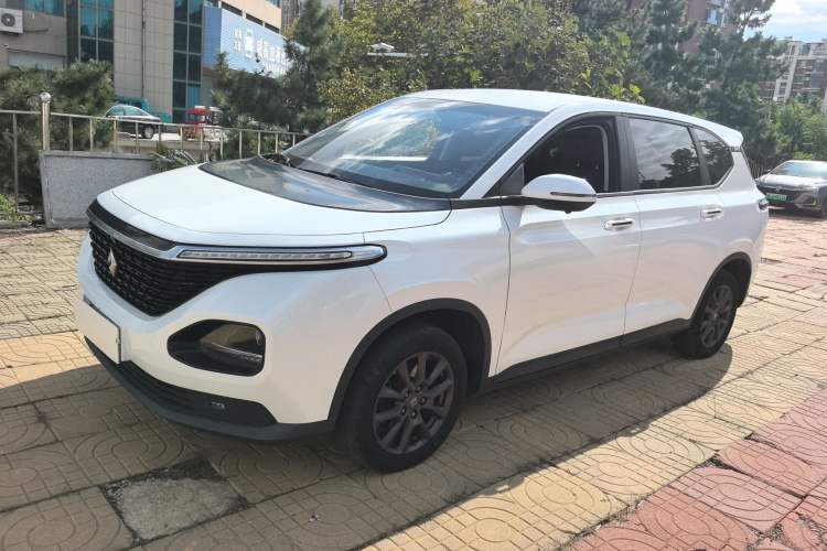 Used Baojun RM-5 2019 1.5L Manual Elite Edition with 24-hour Online Service 5 Seats
