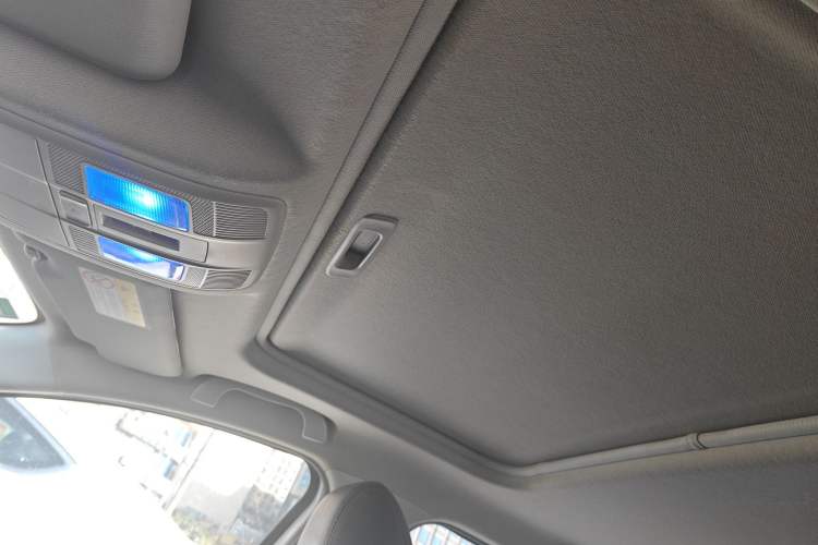 Used Mazda Mazda 3 Axela 2017 Sedan 1.5L Automatic Luxury Model Emission Standard China V
