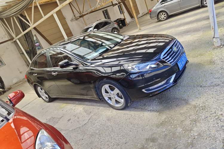 Used Bestune B70 2014 2.0L Manual Luxury Version
