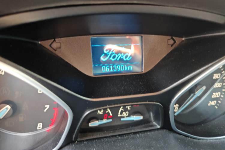 Used Ford Focus 2012 Sedan 1.6L Automatic Fashion Edition
