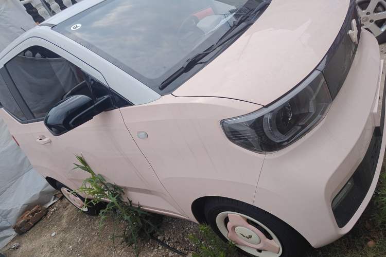 Used Wuling Hongguang MINIEV 2021 Macaron Fashion Model Lithium Iron Phosphate
