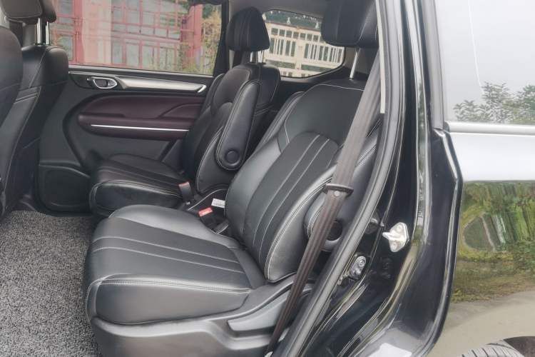 Used GAC Trumpchi M6 2021 PRO 270T DCT Luxury Edition
