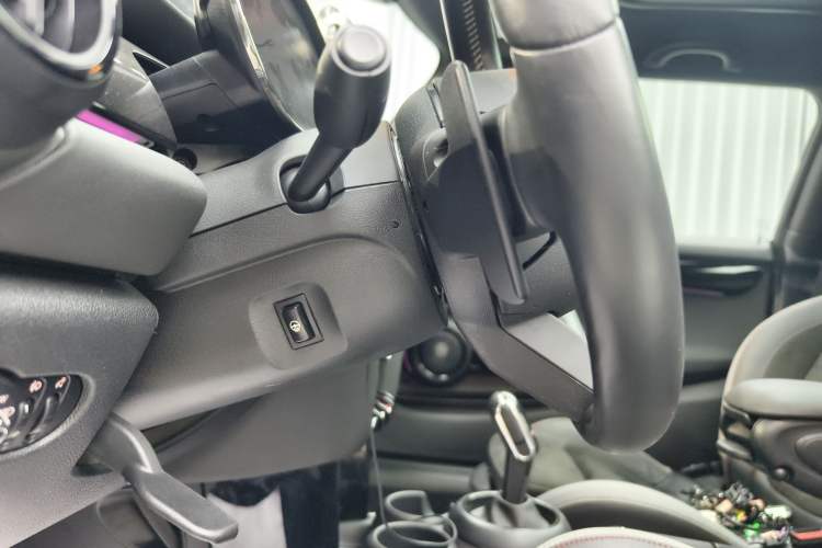 Used  MINI 2022 2.0T COOPER S Racing Driver
