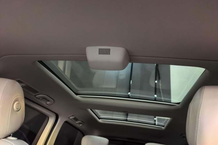 Used Mercedes-Benz V-Class 2020 V 260 L Long-wheelbase Luxury Edition