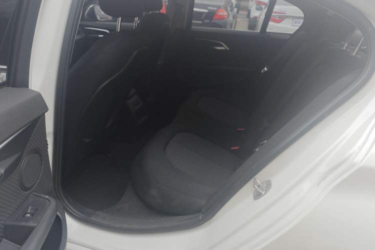 Used BMW 1 Series 2017 118i Fashion Model