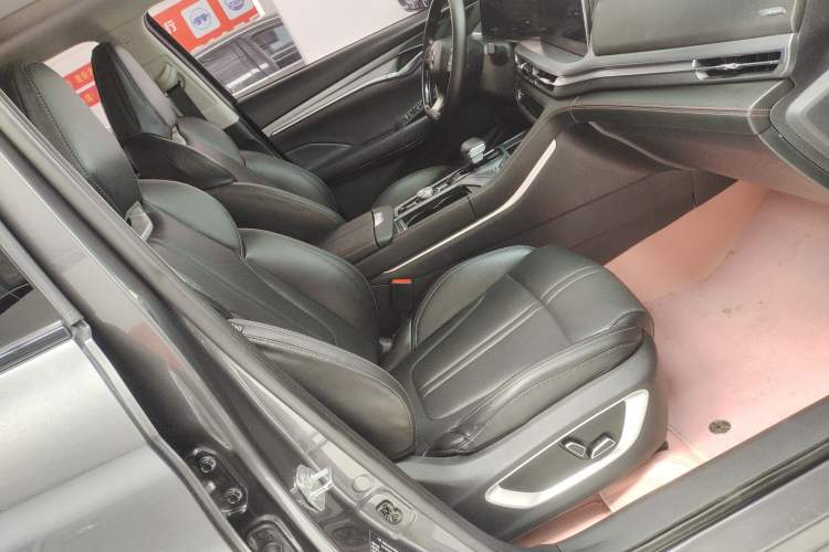 Used Changan CS75 PLUS 2022 1.5T Automatic Prestige Model