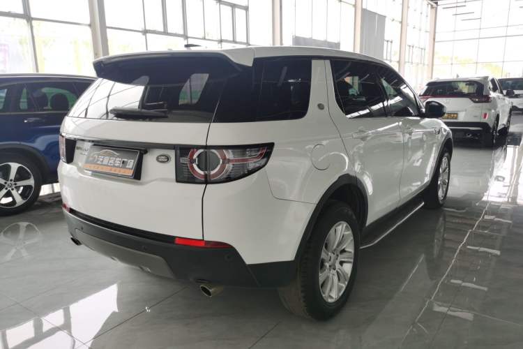 Used Land Rover Discovery Sport 2016 2.0T SE
