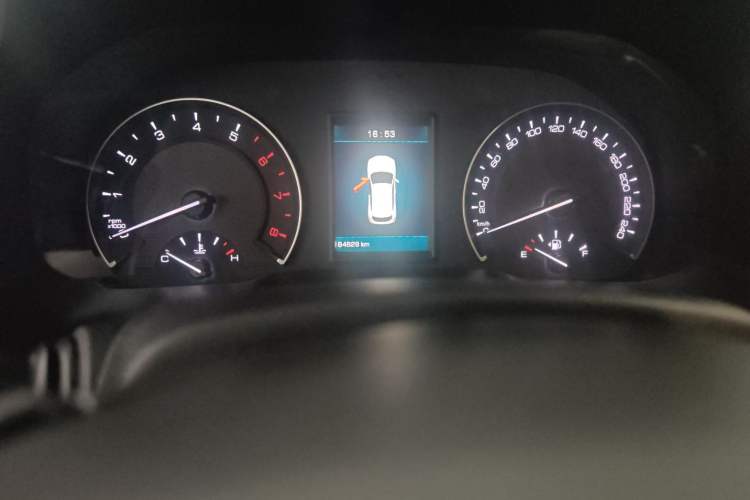 Used Wey VV5 2017 2.0T Ultra-Luxury Version
