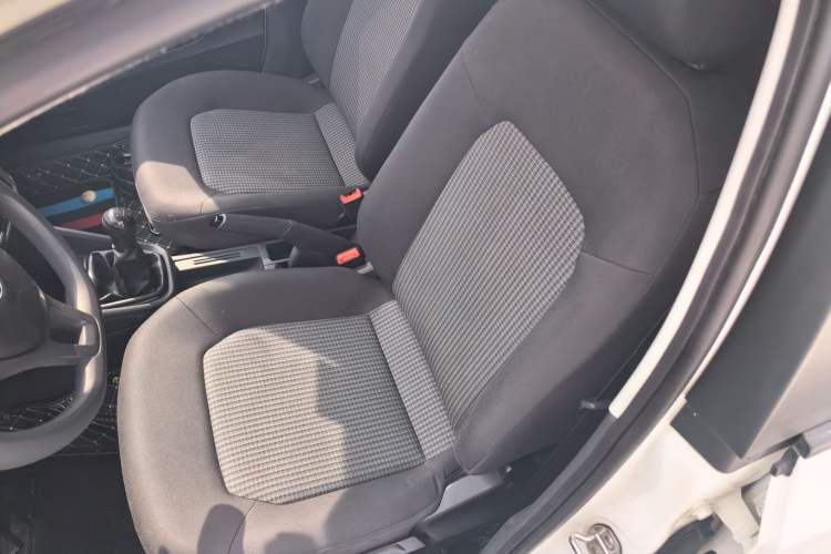 Used Volkswagen Santana 2016 1.4L Manual Fashion Edition
