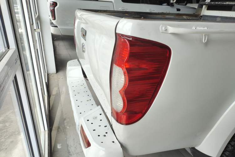 Used Great Wall Wingle 5 2017 2.0T European Version Diesel 4x4 Elite Large Double-Cab GW4D20D
