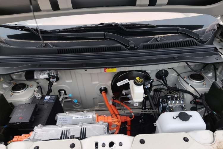 Used Wuling Hongguang MINIEV 2025 Four-Door Version Advanced Edition
