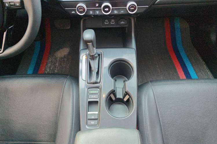 Used Honda Civic 2022 240TURBO CVT Dynamic Edition
