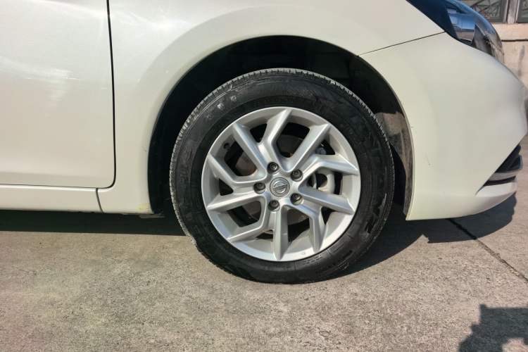 Used Nissan Tiida 2023 1.6L CVT Smart Drive Version
