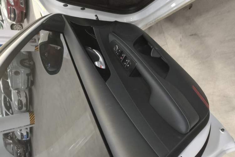 Used Kia K3 2021 Revised 1.5L CVT Fashion Edition
