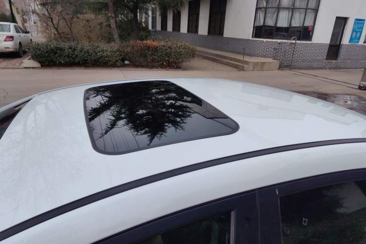 Used Geely Auto Emgrand GL 2019 1.8L DCT Elite Smart Edition
