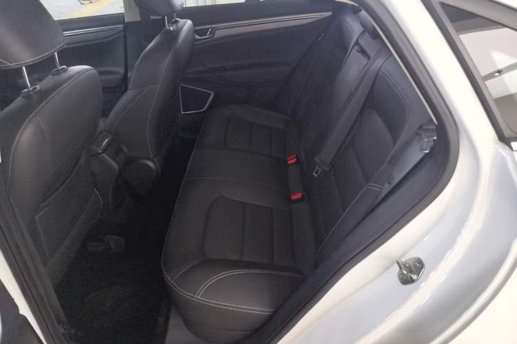 Used Geely Auto Emgrand GL 2019 1.5T DCT Elite Smart Edition
