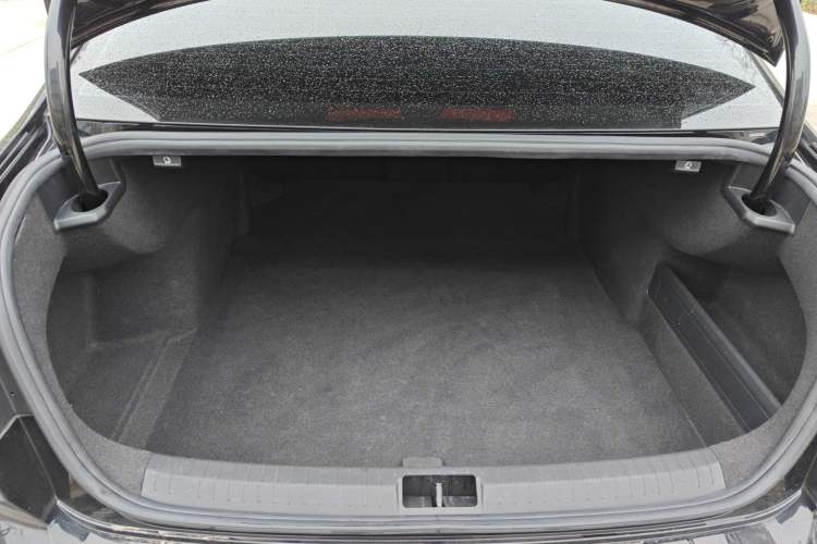 Used Volkswagen Magotan 2019 330TSI DSG Leading Model China VI Standard