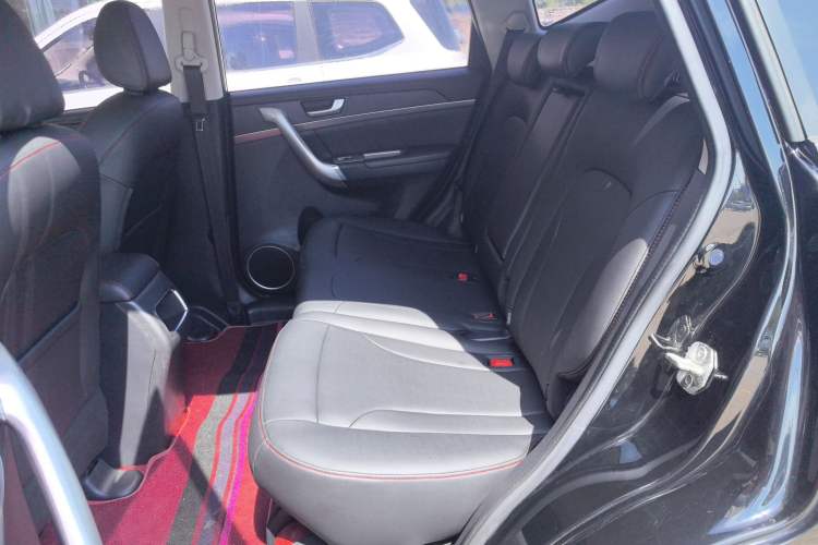 Used Haval M6 2017 1.5T Automatic Two-Wheel Drive Elite Model
