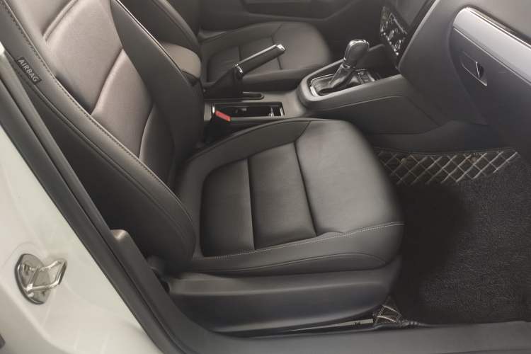 Used Volkswagen Sagitar 2018 180TSI DSG Prestige Edition
