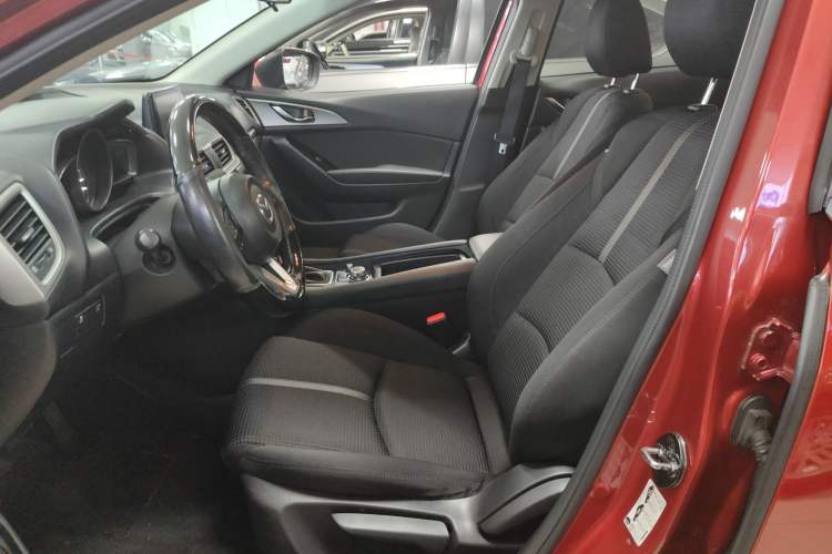 Used Mazda Mazda 3 Axela 2017 Sedan 1.5L Automatic Luxury Model Emission Standard China V
