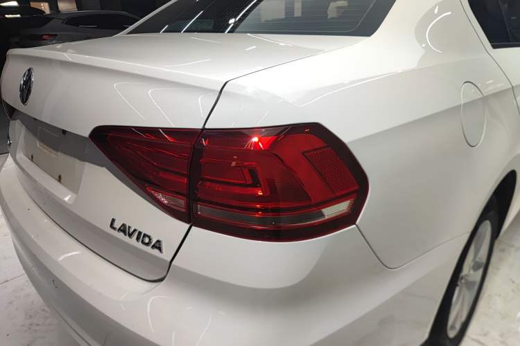 Used Volkswagen Lavida 2019 Lavida Start 1.5L Automatic Trendy Version China VI Standard
