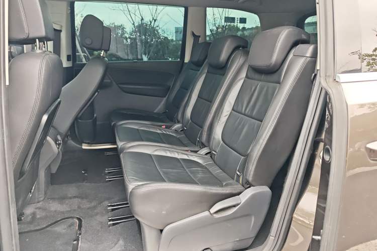 Used Volkswagen Sharan 2018 380TSI Luxury 7-Seater
