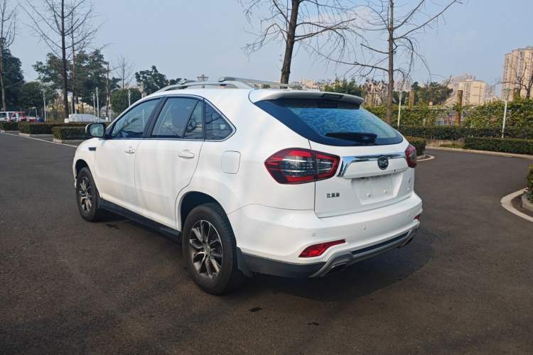 Used BYD S7 2017 1.5T Manual Luxury Model
