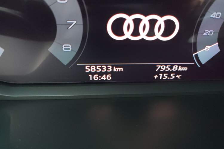 Used Audi Q3 2020 40 TFSI Fashion Dynamic Model
