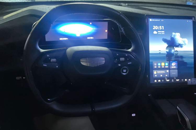 Used Geely Auto Emgrand X7 Sport 2023 Boyue COOL 1.5TD Smart Connectivity Model
