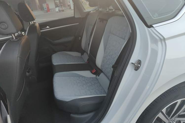 Used Volkswagen Lavida 2023 300TSI DSG Full-Comfort Edition
