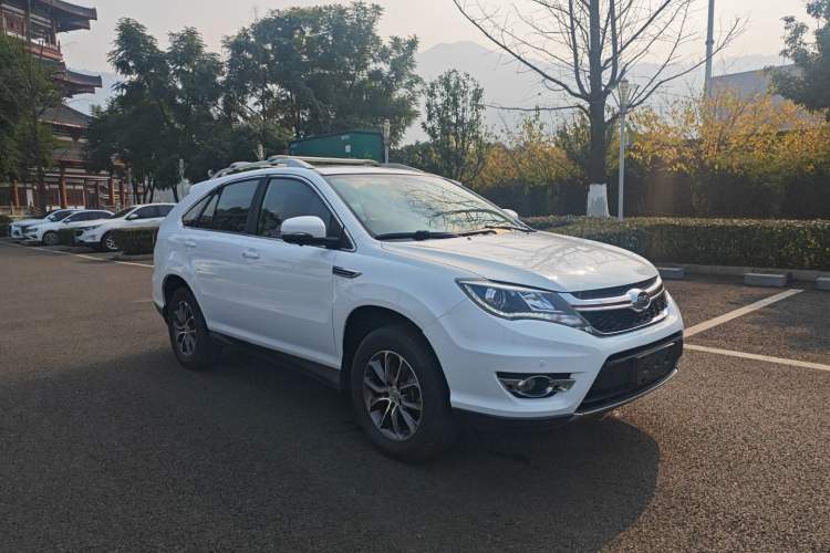 Used BYD S7 2017 1.5T Manual Luxury Model
