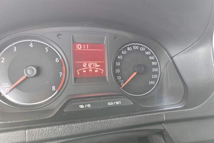 Used Volkswagen Jetta 2017 1.4L Manual Fashion Edition
