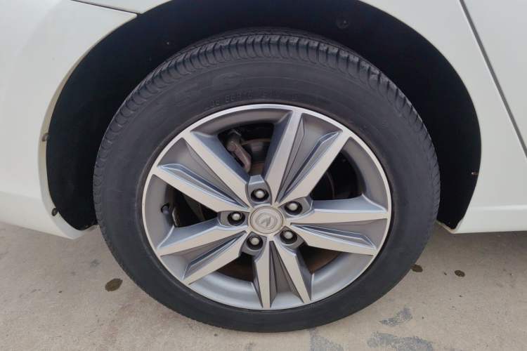 Used Changan Eado 2016 1.6L Manual Fashion Edition
