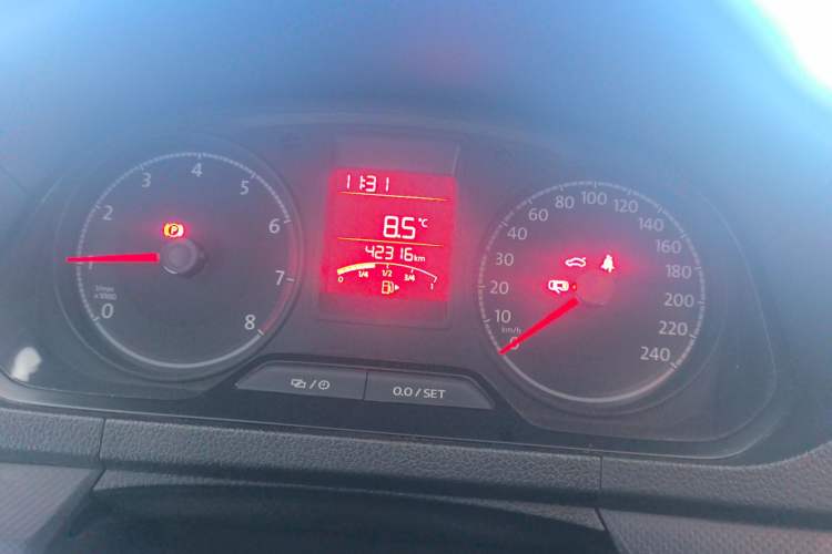 Used Volkswagen Jetta 2019 Dream Edition 1.4L Manual Fashion Version
