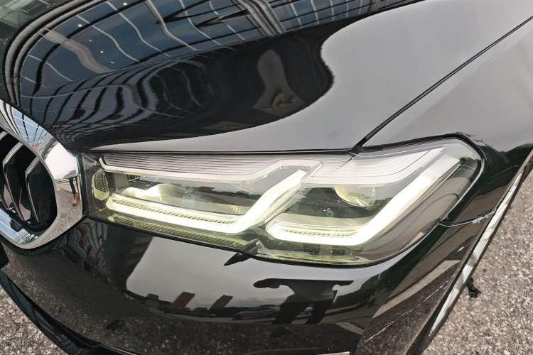 Used BMW 5 Series 2021 525Li Luxury Package
